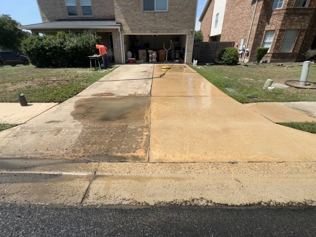 Soft Washing in Austin